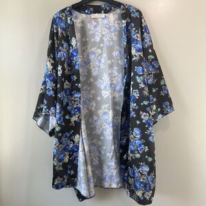 Val-mode Lingerie Black with blue florals‎ satin kimono Robe, size Large